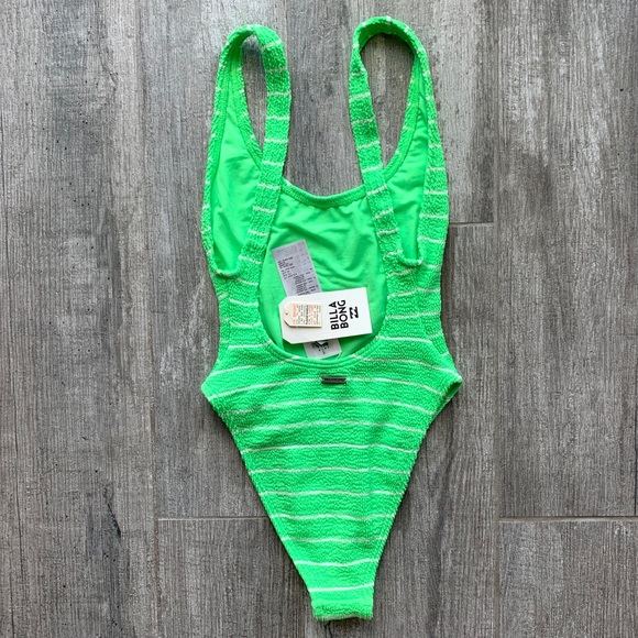 ๐ฅ๐ฅBILLABONG - HIGHTIDE ONE PIECE๐ฅ๐ฅ - Picture 7 of 8